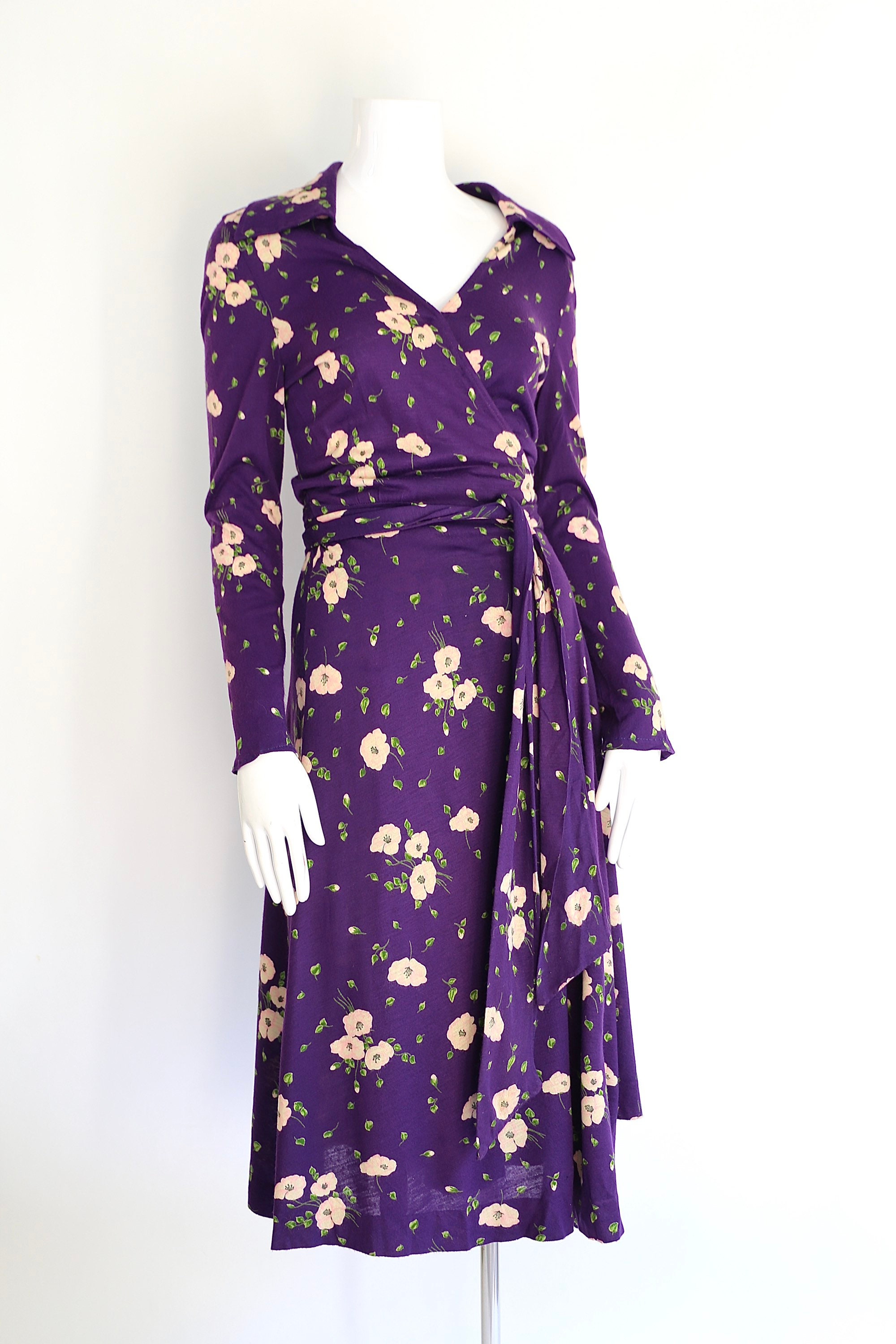 70s DVF floral print classic wrap dress M / 1970s vintage Diane Von Furstenberg purple sash tie 