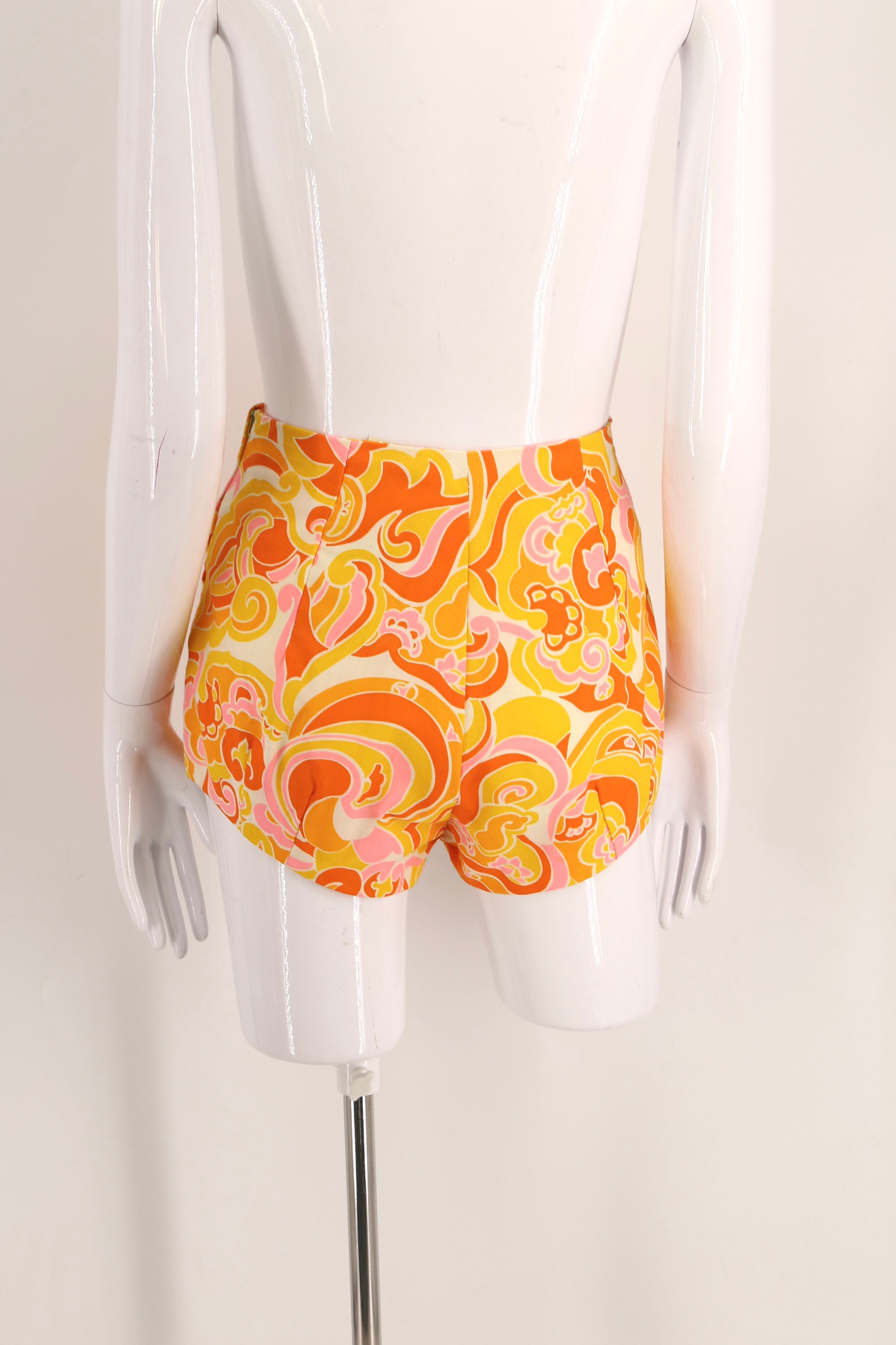 60s cotton print high waisted shorts 27 waist / vintage 1960s ...