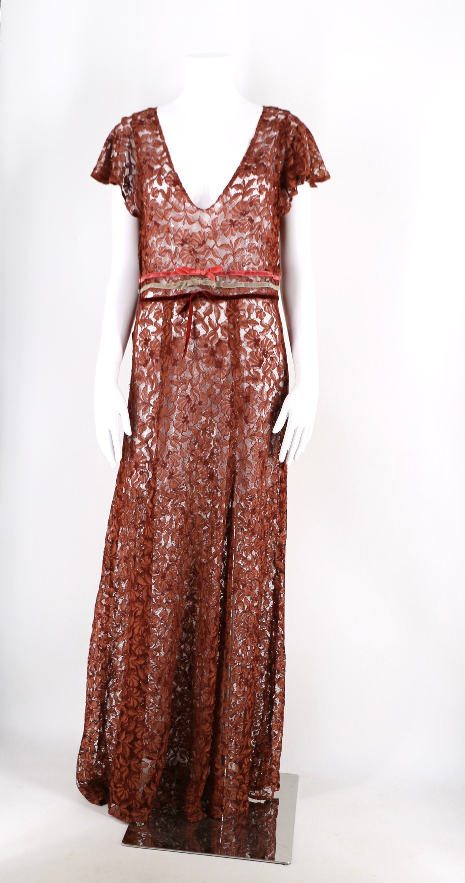 30s deco lace dress / Burgundy evening gown with velvet ribbon details old Hollywood vintage 1930s
