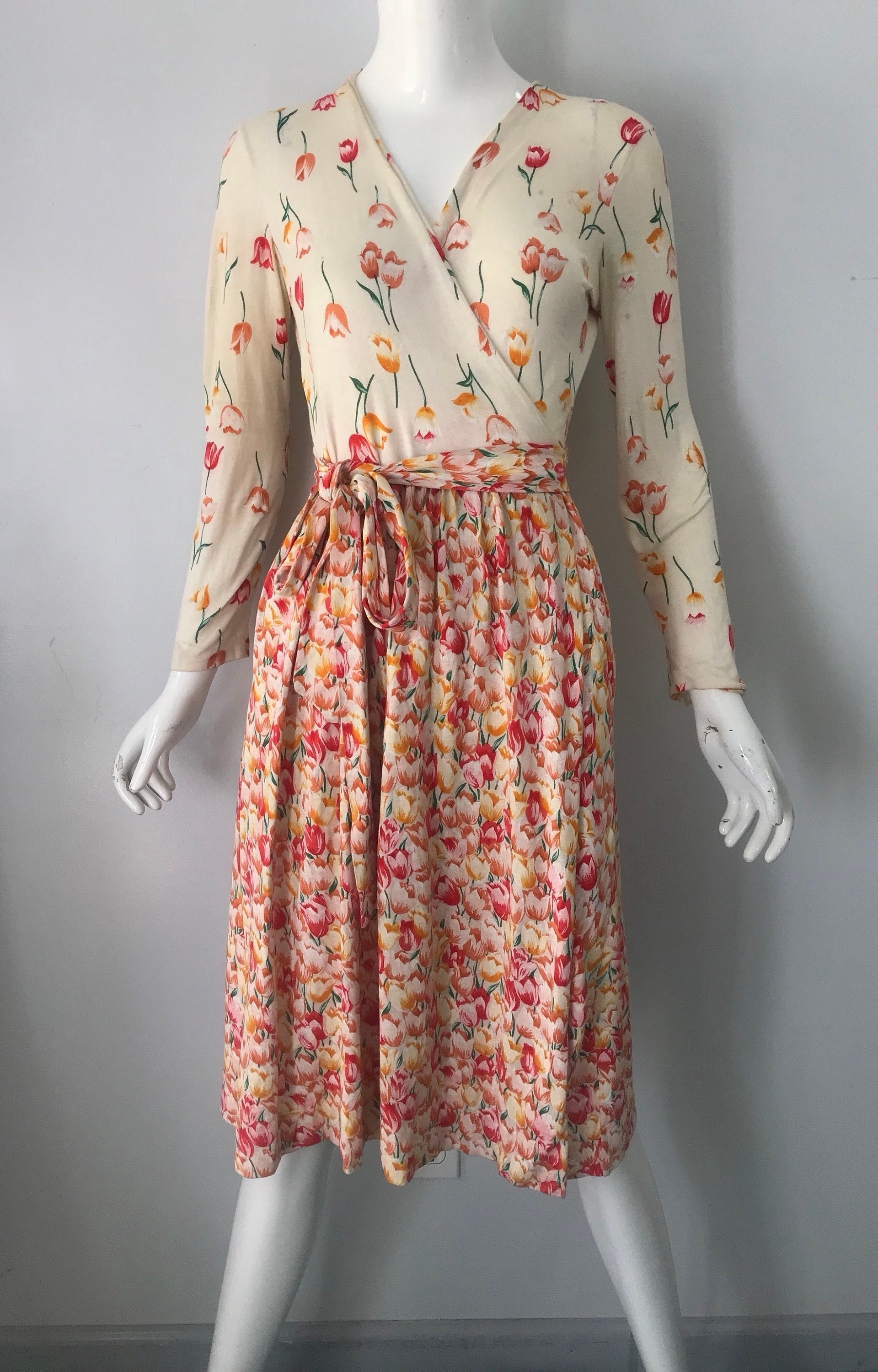 dvf vintage label