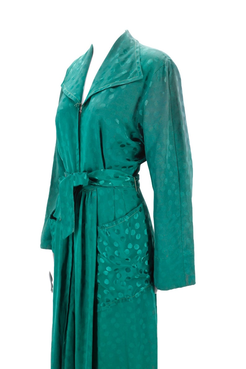 30s rayon Satin emerald dressing gown M / vintage late 1930s 40s dot print zip front dress with wide sweep and sash 1940s S-M image 9