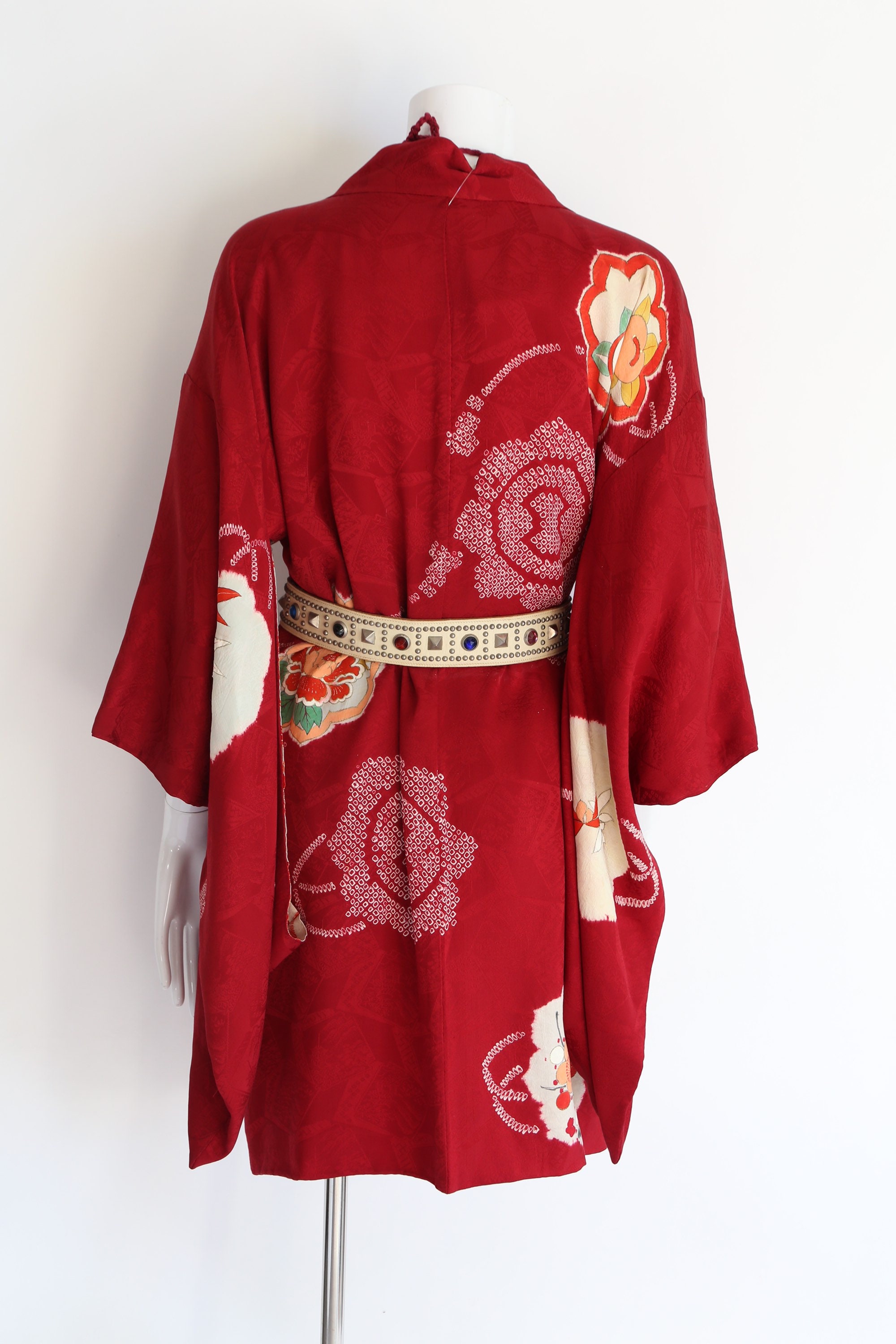 vintage red silk Japanese kimono / 50s cherry blossom print short