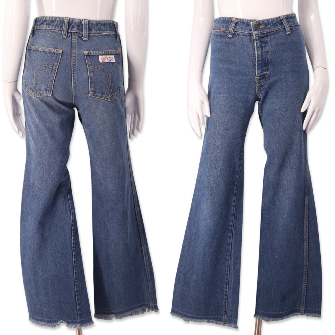 Buy 70s High Waisted Well Worn Bell Bottom Jeans 26, Vintage Denimes Flare  Leg Jeans, Vintage 1970s Bells Pants Online in India 