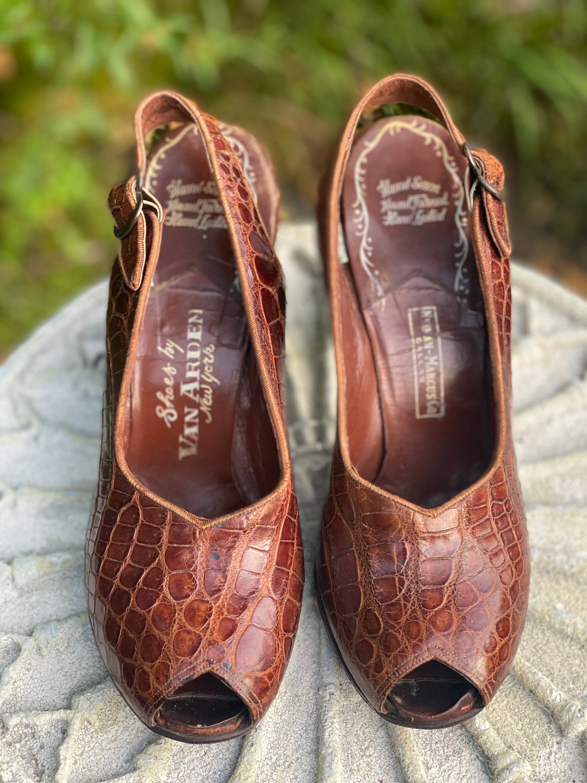 Vintage alligator deals shoes