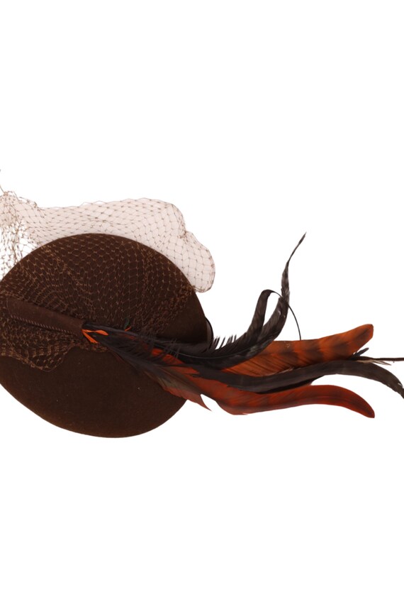 40s 50s brown feather oval tilt hat / vintage 194… - image 5