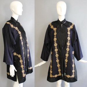 20s CHINESE silk formal printed and embroidered ceremonial ROBE kimono jacket navy silk 1920s 30s vintage image 1