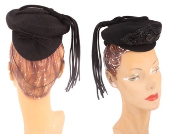 40s black tilt hat / vintage 1940s NY CREATIONS felt jet beaded cocktail fascinator 1930s