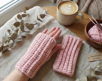 Crochet Fingerless Gloves Pattern PDF - Easy Beginner Hand Warmers Tutorial - Instant Download