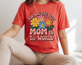 PNG de Mamá Flor Retro Groovy, Sublimación Mamá en el Mundo, Frase de Mamá (Descarga Digital)