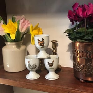 Vintage Porcelain Chicken Egg Cups, set of 3 Hen Egg Cups, Vintage Kitchen Decor
