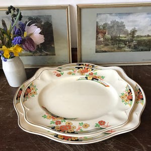 Pair of Floral Vintage, Antique Vintage Platters Art Deco Design Serving Plates Serving Platters