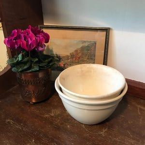 Vintage Mason Cash Pudding Bowls, set of 2, Vintage Mixing Bowls, White Bowls, Serving Bowls