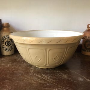 Large Vintage Style Mixing Bowl Mason Cash Kitchen Decor Country Kitchen Farmhouse