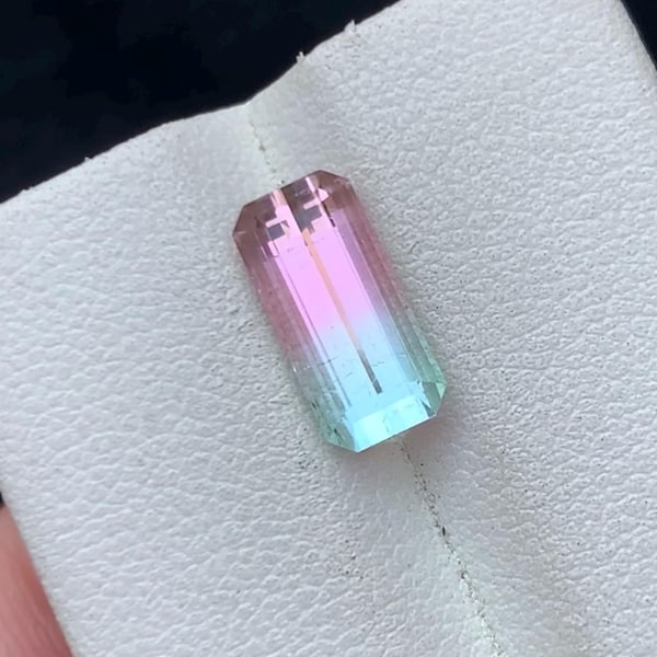 Turmalina sandía bicolor natural de 2,65 quilates, piedra preciosa suelta de corte esmeralda, procedente de Afganistán (11,47 x 5,4 x 4,72 mm)