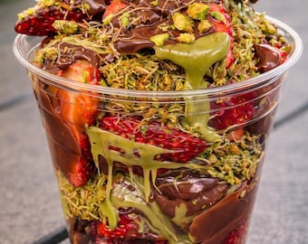 Recept voor Dubai chocolade-aardbeienbekers (PDF)