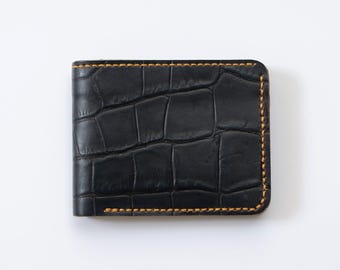 Handmade Leather Bifold Wallet: Crocodile Pattern, 8 Card Slots