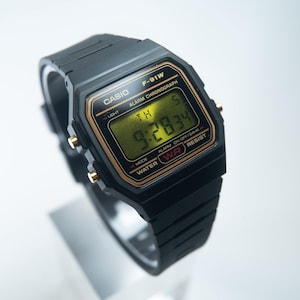 Custom Casio F91W with Yellow Metal Mesh Screen