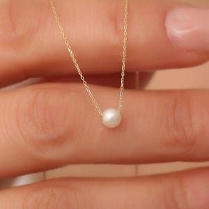 14k Solid Gold Pearl Necklace – Dainty Freshwater Pearl Pendant