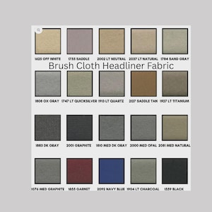 Puede incluir: Una carta de colores de tela para revestimiento de techo Brush Cloth. La carta muestra 20 muestras de tela en varios colores, incluyendo blanco roto, gris, beige y negro. Cada muestra está etiquetada con un nombre y número de color.