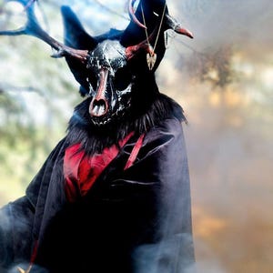 Wendigo Mask with Removable Horns and Cloak, Premade Head, Tribal Bone Design, Faux Fur, Fantasy Animal Hybrid Costume, Halloween Gift