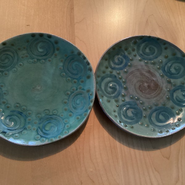 Vintage Whimsical EARTHWORKS BARBADOS Ceramic Circles Dots and Swirls Blue Green Collectable Red Clay Pottery Set of Two Plates