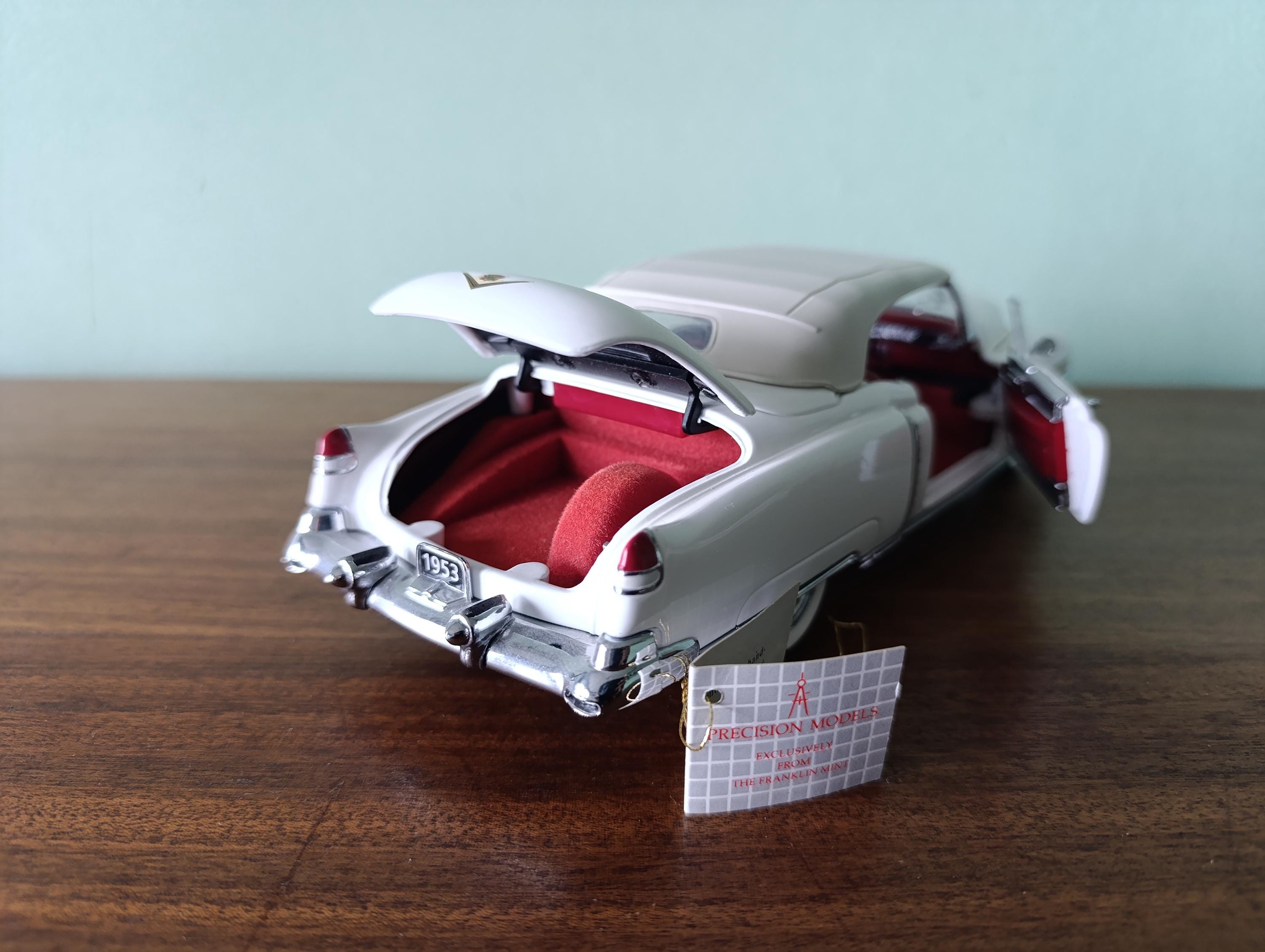 フランクリンミント キャデラック モデルカー スケール 1/24 