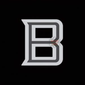 以下が含まれることがあります： ブロックフォントスタイルの大文字Bのグラフィックデザイン。文字はライトグレーの輪郭、ダークグレーの内側の縁、そして黒い中心部で構成されています。Owens Laser Engravingというテキストが入った小さく薄い透かしが見えます。