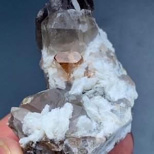 67g Natural Topaz Crystal with Smoky Quartz & Albite – Raw Mineral Specimen from Pakistan