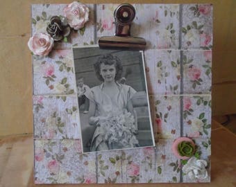 Shabby Cottage Barnwood Decoupaged Clip Picture Frame