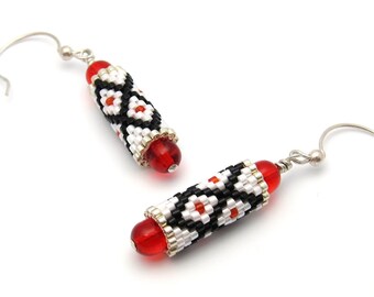 Red bead earrings - beaded earrings - beaded bead earrings - bead woven earrings - argyle - beadwork earrings - beaded dangle earrings