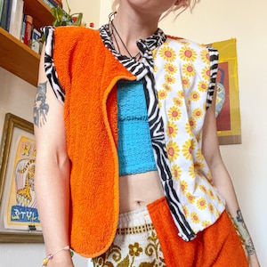 Gilet patchwork riciclato – Pezzo unico fatto a mano – Abbigliamento da festival – Gilet unisex