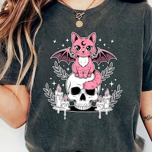 Pastel Goth Witchy Cat Tee, Creepy Cute Cat, Yami Kawaii Goth Clothes,Kawaii Clothes, Yami Kawaii Shirt, Harajuku Clothing, Creepy  Witchy