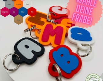 Personalized keychain - 2 colors - desired letter pendant