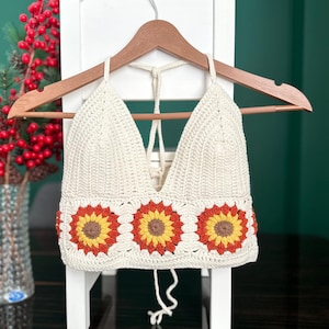 Hand Knitted Crochet Bustier, Crochet summer bustier, Floral crochet crop top Summer Blouse, Beach Wear, Festival Crop
