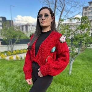 Chunky Cropped Red  multicolored floral cardigan , Red Knit Crop Jacket For Woman, birthday gifts for her, handmade jumper, knit sweater