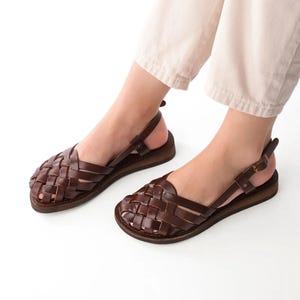 Genuine Leather Women Fisherman Sandals with Soft Bed,Women Slingback Sandals,Closed Toe Beach Sandals,Gladiator Sandals with Buckles,Straps