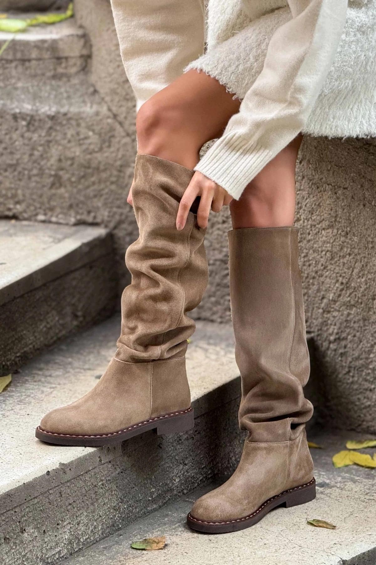 Stivali donna gambale largo Italia