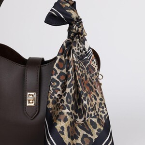 Leopard Print Satin Scarf – Square Head Scarf, 90s Retro Hair Accessory, Chic Neck Scarf, Luxury Animal Print Bandana