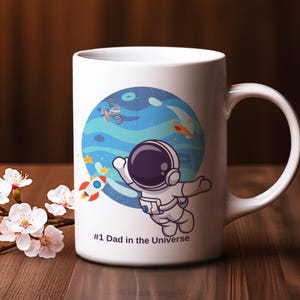 Taza de papá en el universo, divertida taza de café para papá astronauta, regalo para el Día del Padre para niños, regalo para papá espacial, taza de cerámica blanca de 11 oz