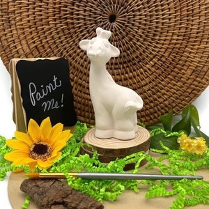 Giraffe - Quality Ceramic Bisque - Ready to Paint