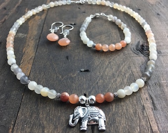 Shop Handmade Sterling Silver 'Lucky Elephants' Cuff Bracelet (Thailand