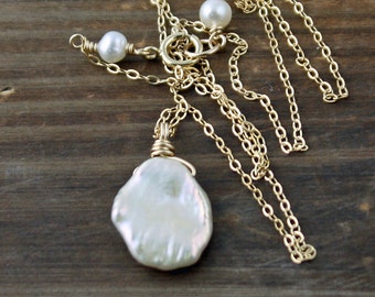 White Keishi Pearl Necklace on 14k Gold Filled, Fresh Water Pearl Necklace, Pearl Solitair, Chic Necklace