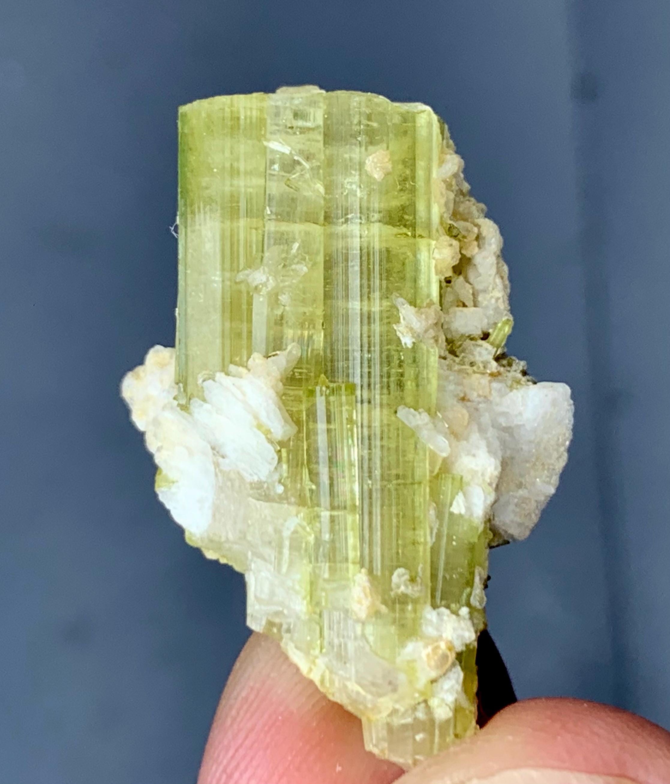 パキスタン産】グリーントルマリン結晶 楽天市場】グリーントルマリン