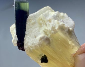 15g Natural Green Cap Tourmaline Combine With Mica From Pakistan
