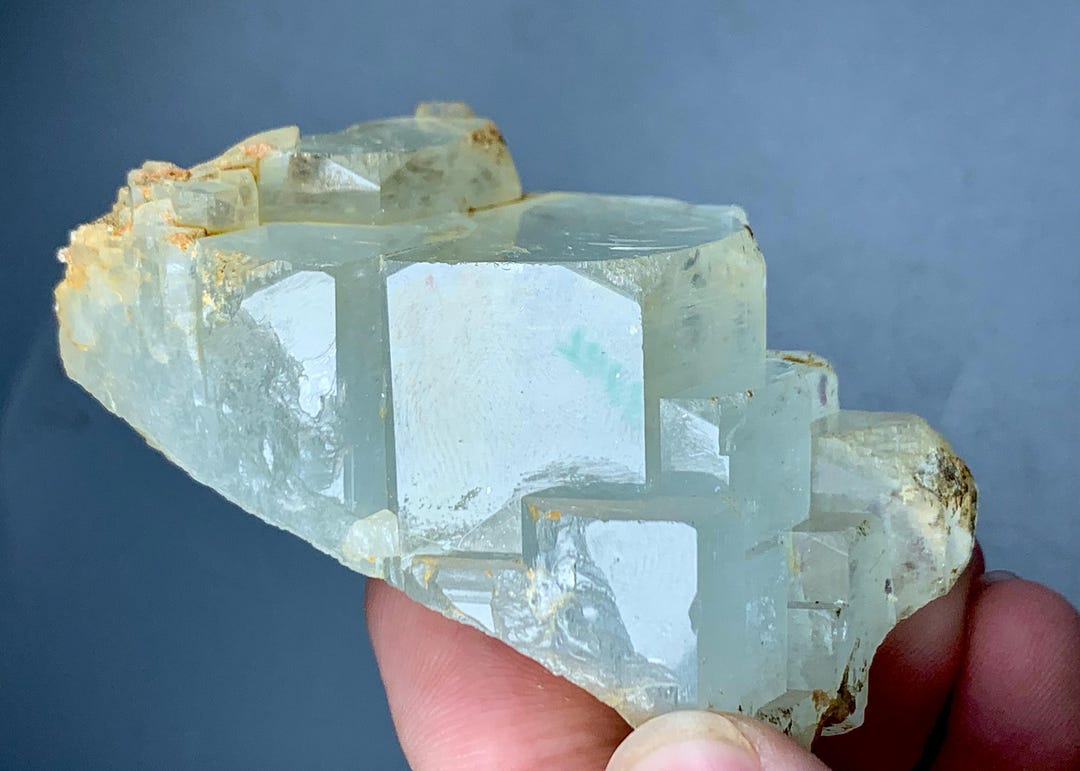 パキスタン・スカルドゥ産天然アクアマリン結晶標本（88g） - Etsy 日本