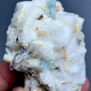 138 Gram Natural Aquamarine Crystal/ Specimen Combine With Matrix From Skardu Pakistan