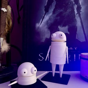 R.E.P.O Semibot Articulated Figurine – Sci-Fi Collectible Robot with Moveable Parts, Custom Painted Mech Model, REPO Game