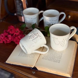 Set of 4 Casafina Casa Stone Mugs – Madeira Harvest Pattern – Rustic Embossed Fruit Design – Vintage Stoneware Coffee Cups
