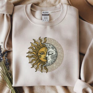 Bordado Sol e Lua – Arte Bastidor Lua Crescente Estrelas – Padrão Bordado à Máquina – Download Instantâneo