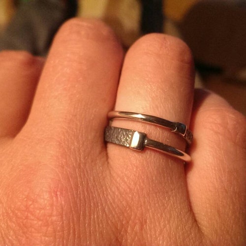 Shops Spiral kharma silver wedding ring